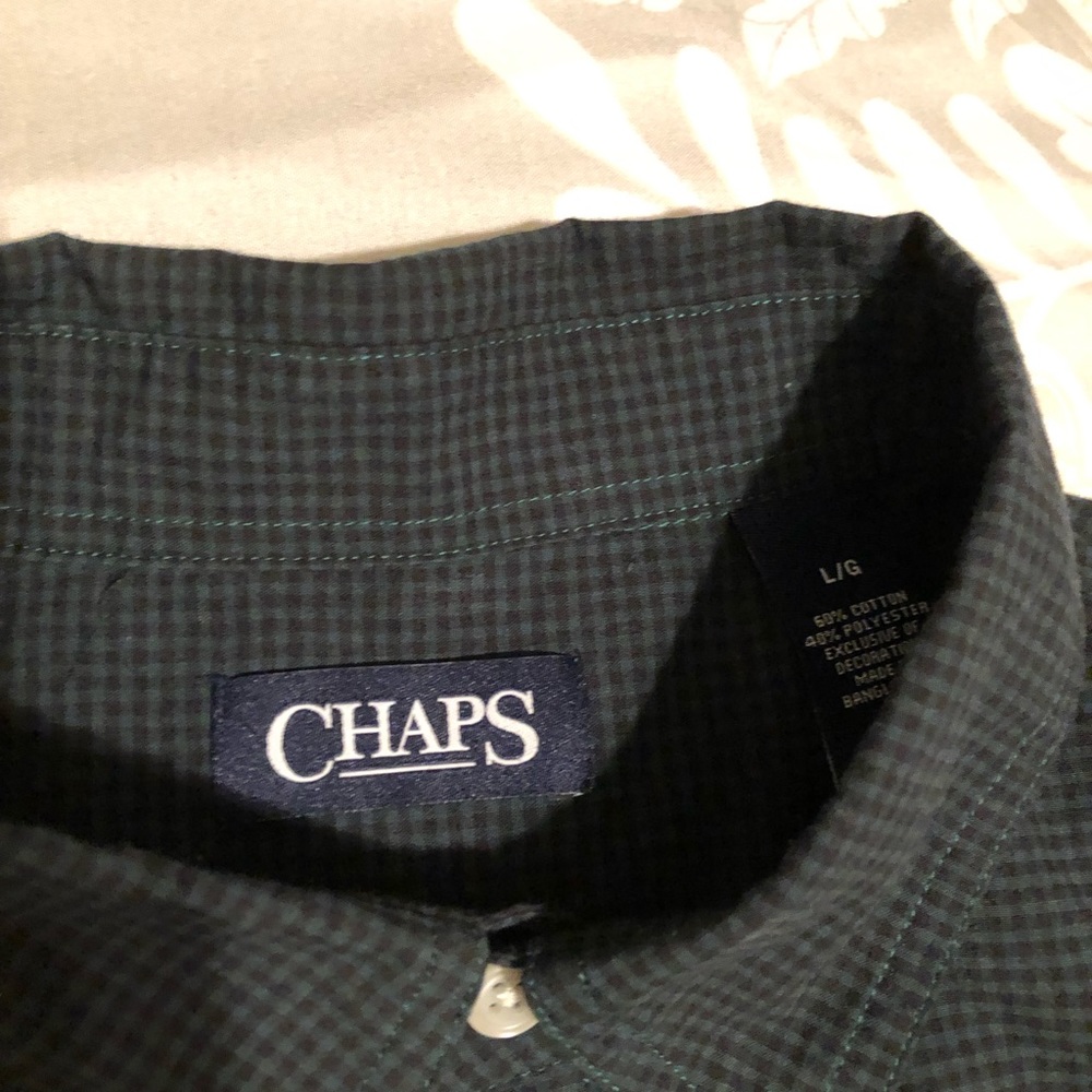 Chaps VTG button down - Picture 2 of 3